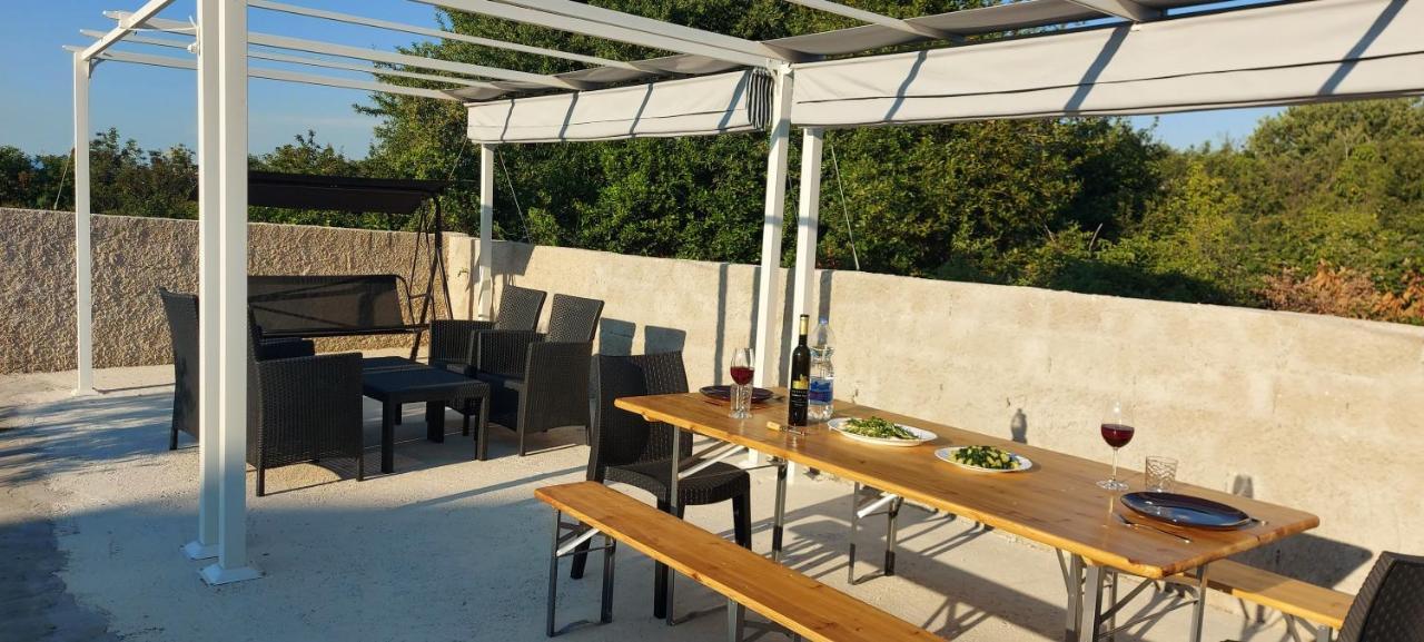 Ližnjan Studio Apartment Palmira מראה חיצוני תמונה