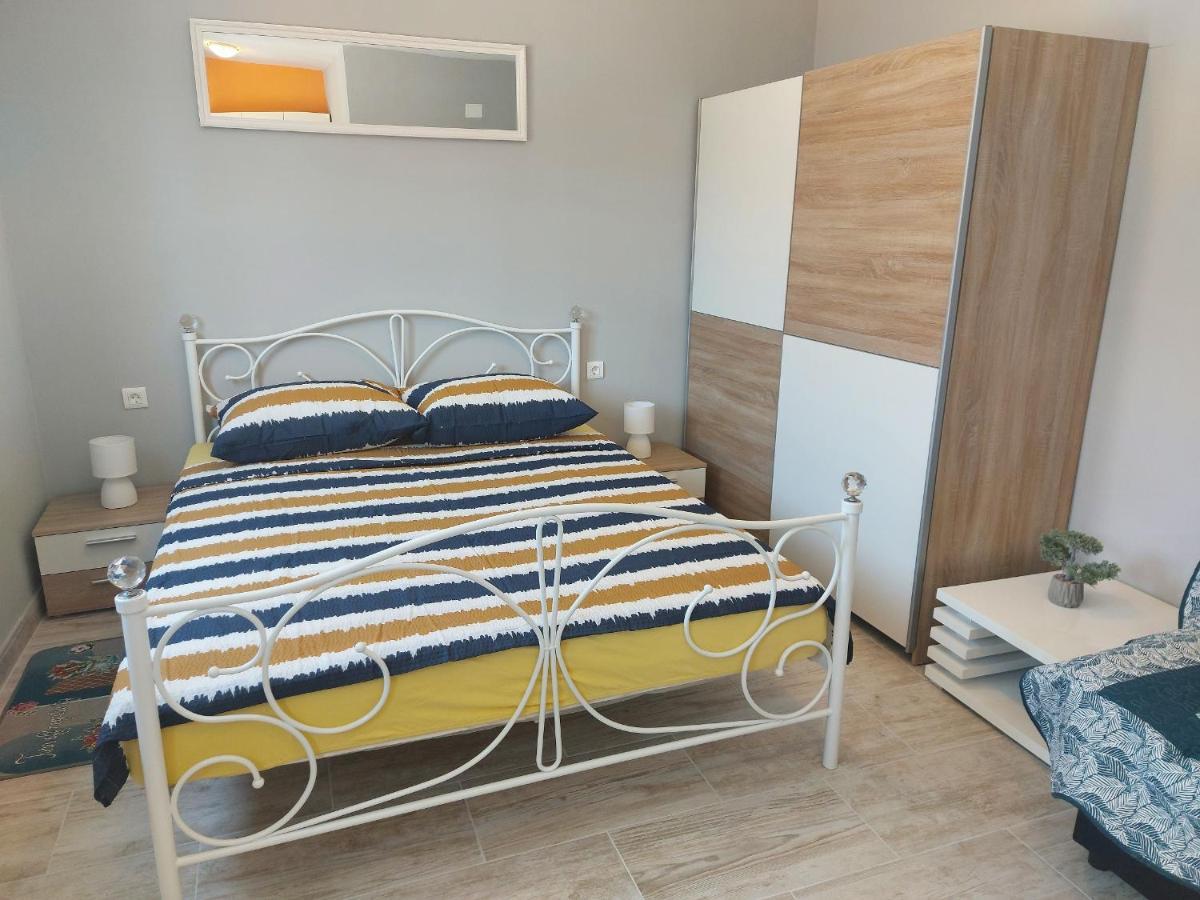 Ližnjan Studio Apartment Palmira מראה חיצוני תמונה